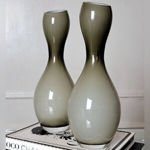UNMARKED Rosenthal gray vases